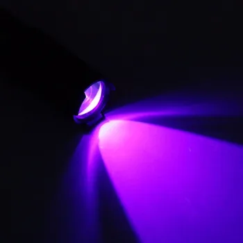 Zoomable CREE LED UV Svetilko Vijolična Vijolična Svetloba 600LM Nastavljiv Fokus 3 Načini Luč Svetlobe Žarnice Z AA Ali 14500 Baterije